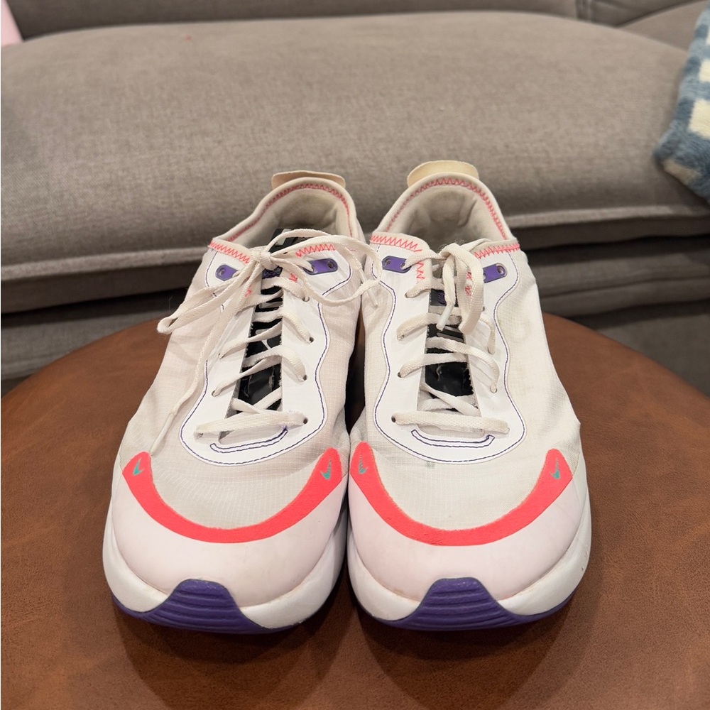 Nike Días
